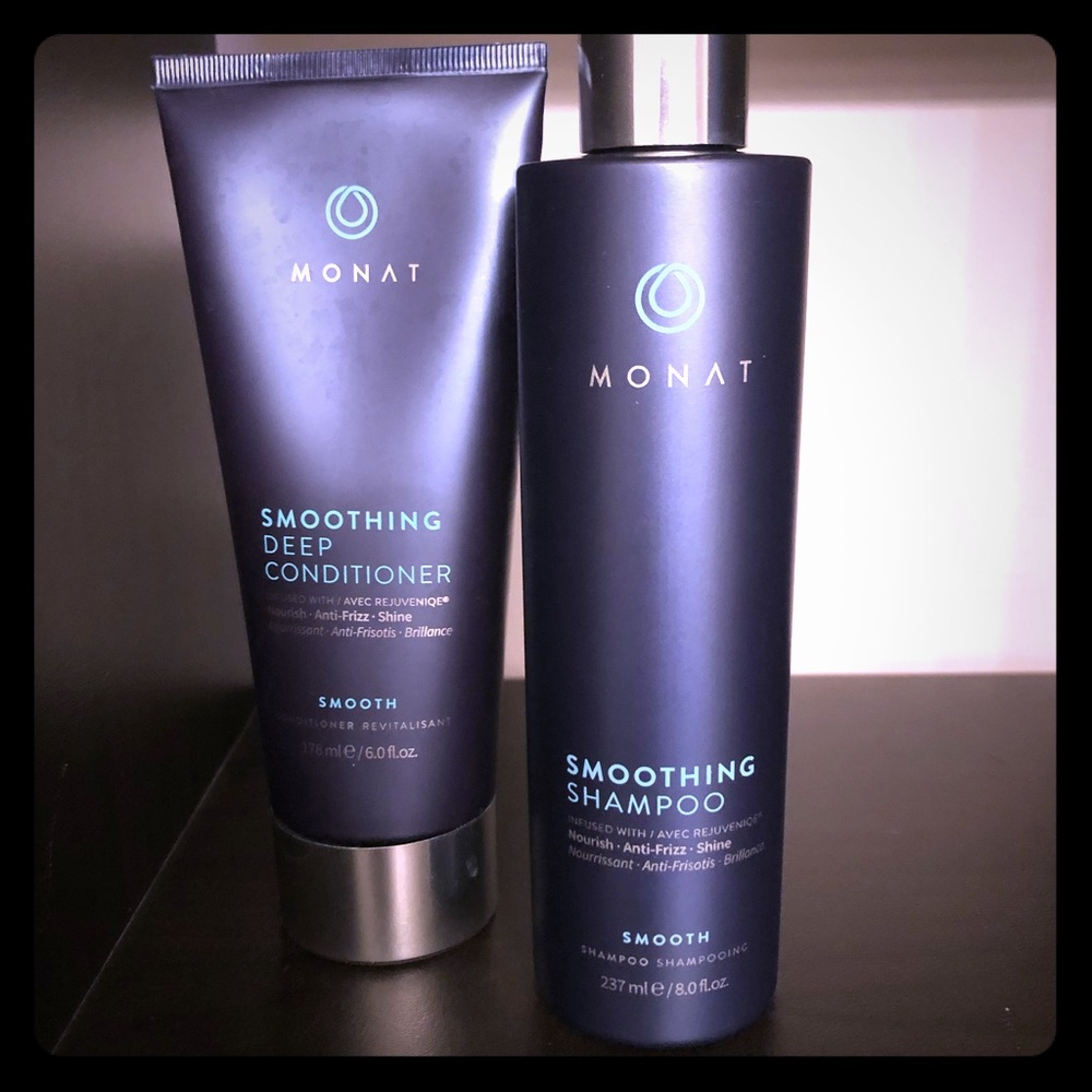 Smoothing Shampoo and Conditioner by Monat